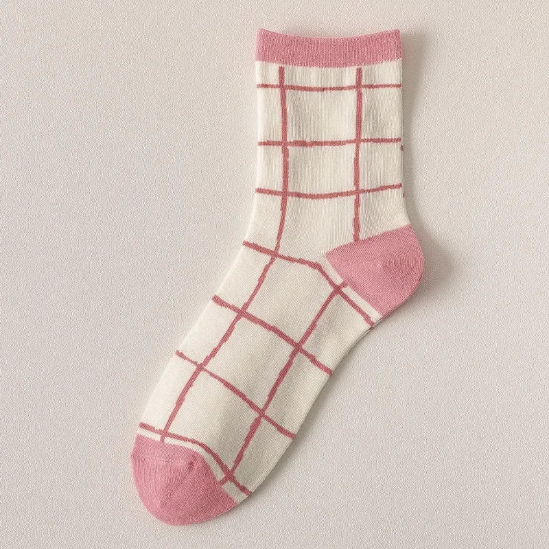 Pink twisted tube sweet and small floral cute student socks