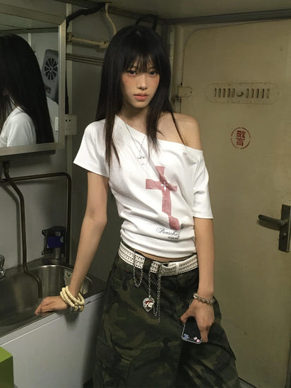 Graphic Tops Loose Off Shoulder Short Sleeve Tshirt Y2k Vintage Crop Tops American Retro 90s Grunge Tees