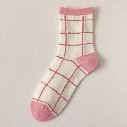 Pink twisted tube sweet and small floral cute student socks