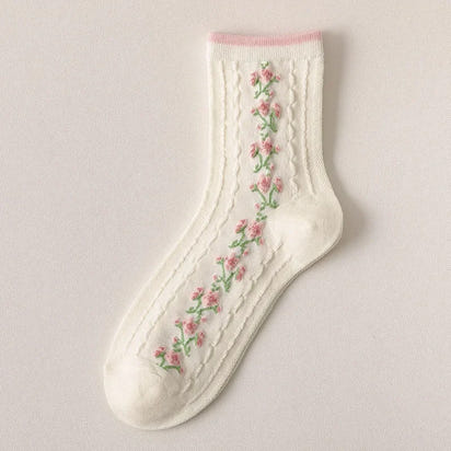 Pink twisted tube sweet and small floral cute student socks