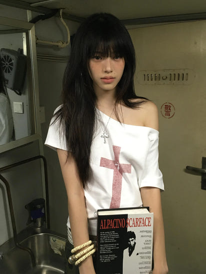 Graphic Tops Loose Off Shoulder Short Sleeve Tshirt Y2k Vintage Crop Tops American Retro 90s Grunge Tees