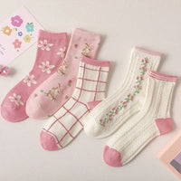 Pink twisted tube sweet and small floral cute student socks